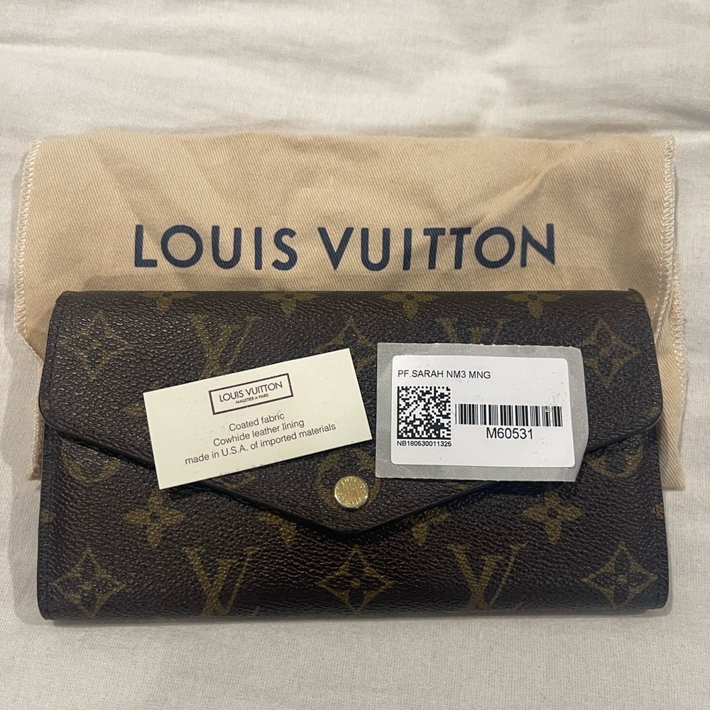 Louis Vuitton Sarah wallet